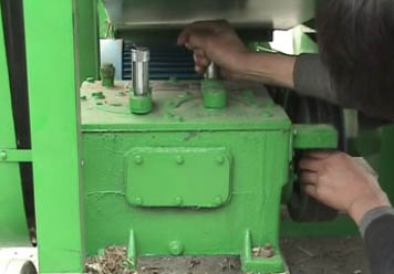 Peanut Sheller Machine