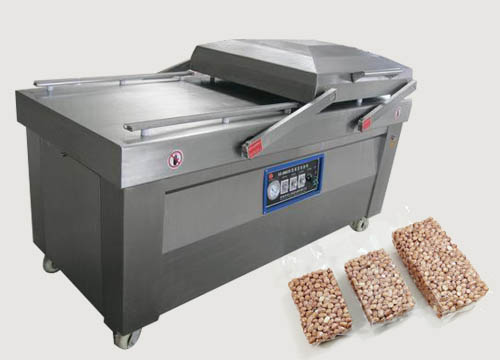 Vacuum peanut packaging machine