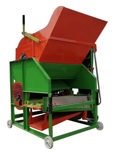 Groundnut Picker Machine